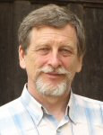 Kazimierz Adamiak, Ph.D., D.Sc., P.Eng., FIEEE Kazimierz Adamiak, Ph.D., D.Sc., P.Eng., FIEEE